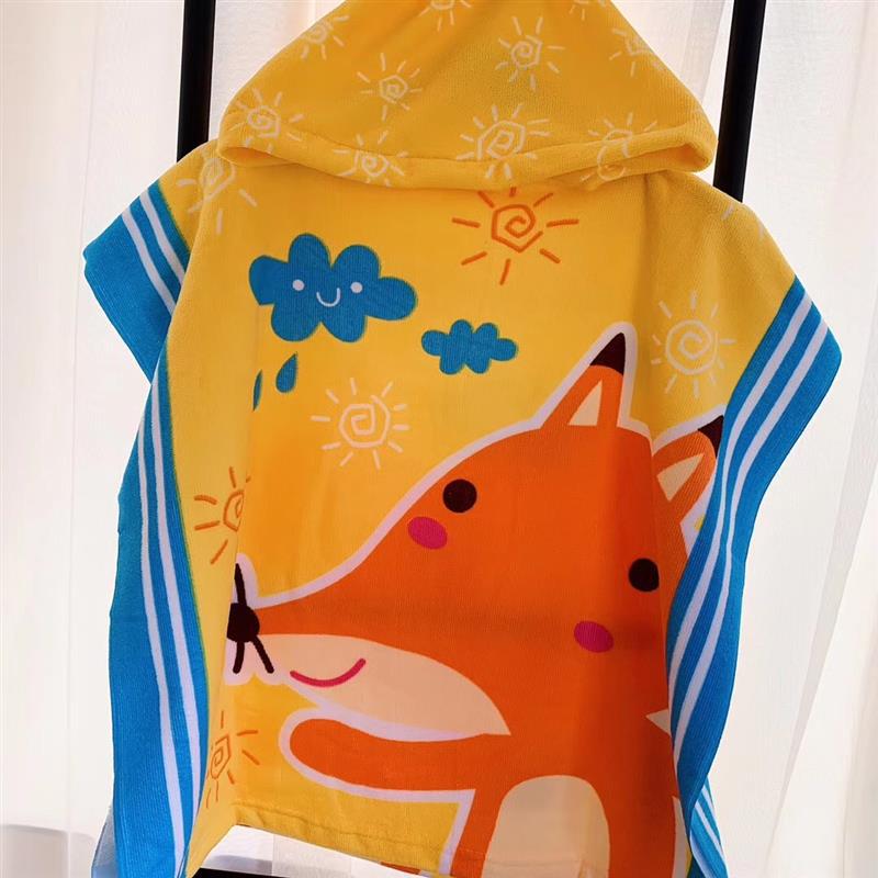 Bright and bold beach towels add color to your beach trip (7)